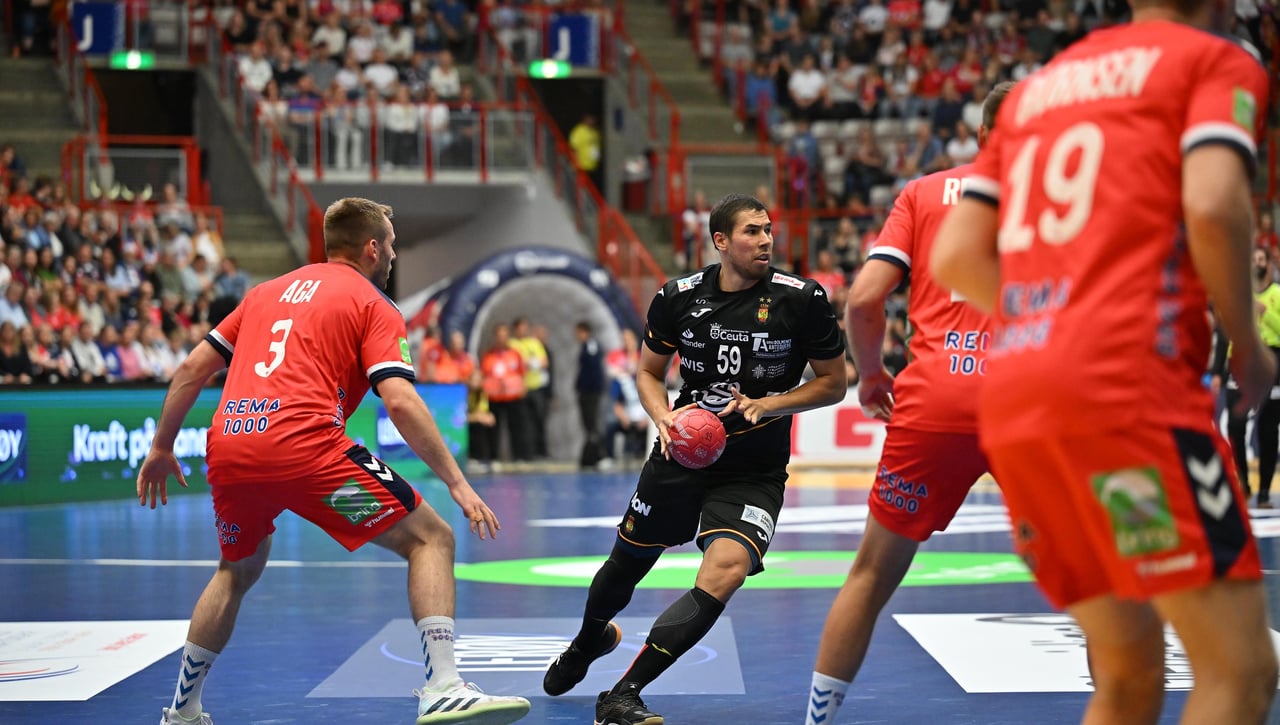 Los Hispanos se meten en un lío antes de París