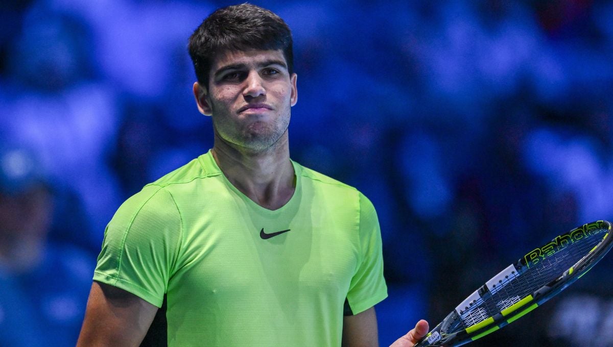 Alcaraz paga la novatada en las ATP Finals 2023