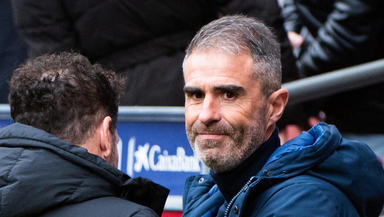 Gaizka Garitano lo asume y ya no mira al futuro con el Almería