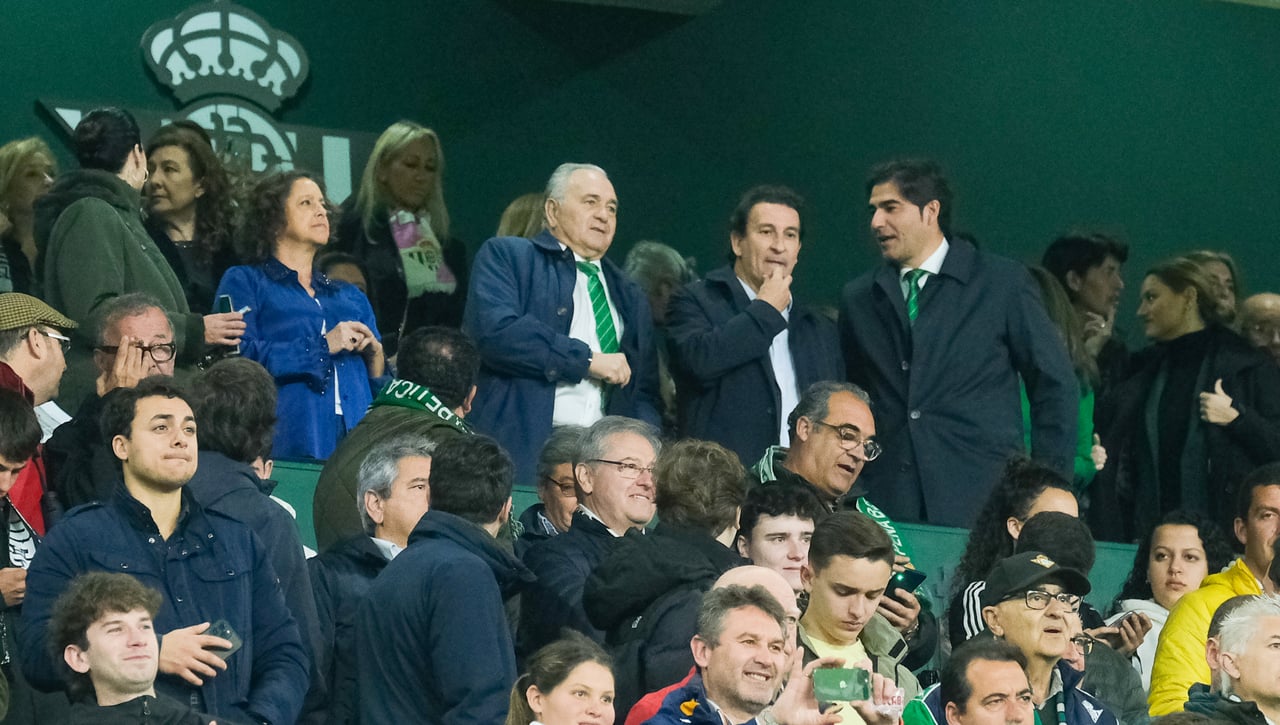 Catalán se suma la indignación: "El árbitro se ha cargado el partido"