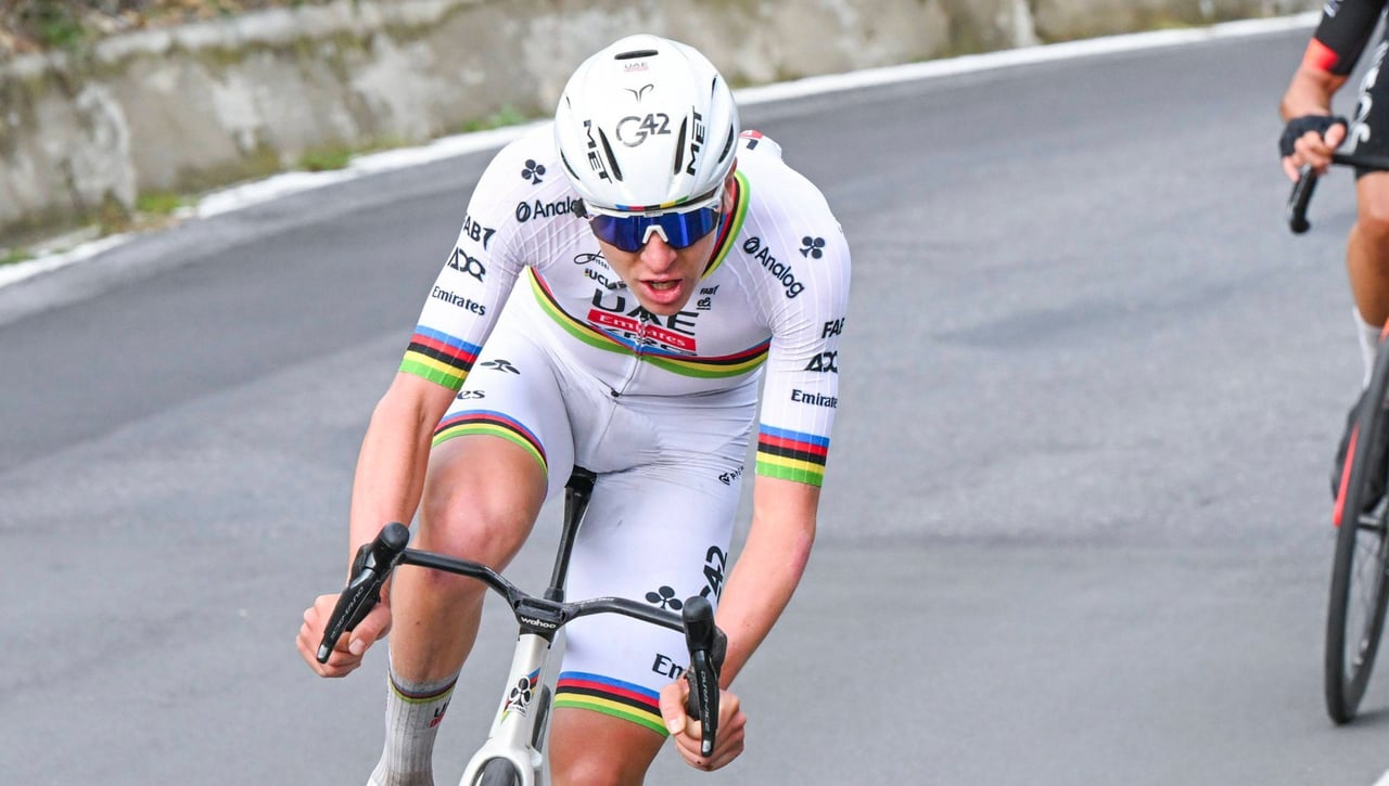 Tadej Pogacar saca la escuadra y el cartabón para la París-Roubaix 2026