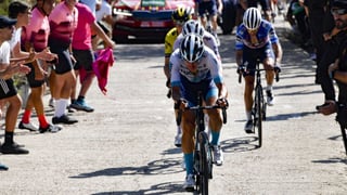 El cuarto de la general de La Vuelta abandona