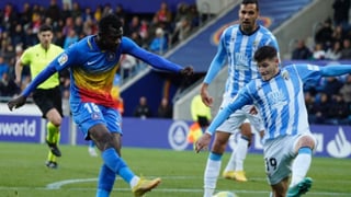 El Málaga vuelve a perder y se acerca al abismo