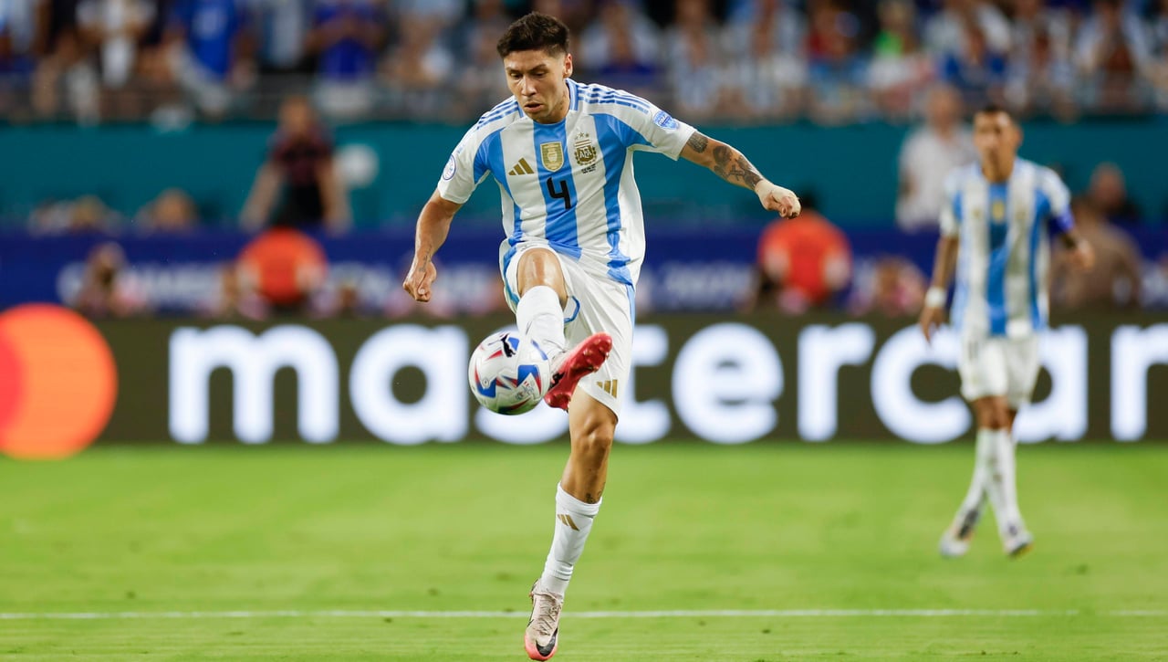 El Sevilla recibe una gran noticia con Gonzalo Montiel