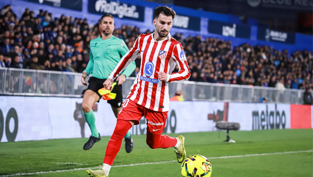 Simeone se rinde al partidazo de Álex Baena: "﻿Juega al fútbol donde lo pongas"