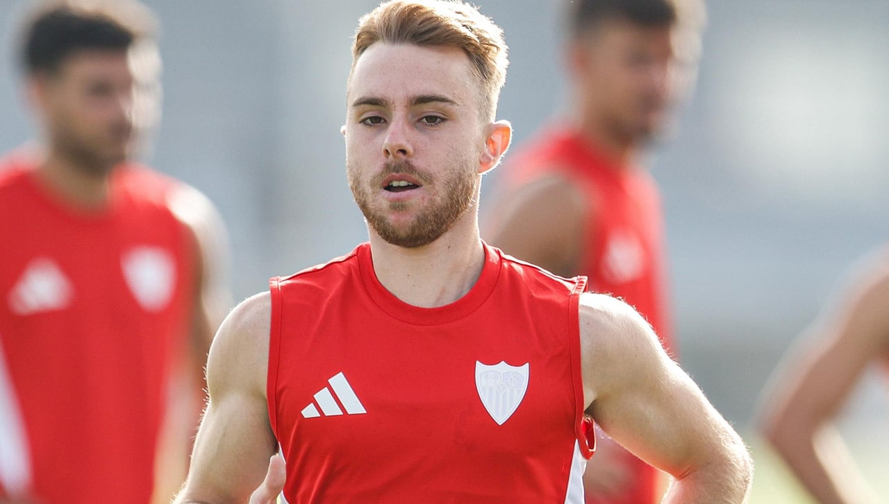 Un regreso, una sorpresa y cinco bajas en el último entrenamiento del Sevilla