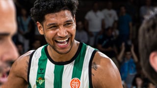 El Baloncesto Sevilla cierra tres 'fichajes' de golpe