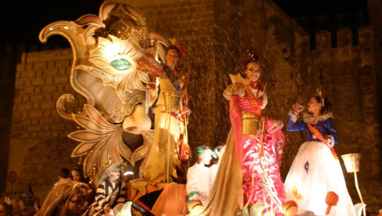 El pueblo de Sevilla ideal para visitar en Carnavales