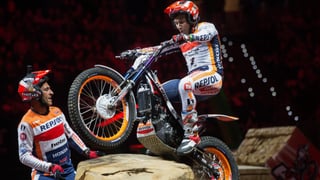 Toni Bou roza un paso más en su leyenda