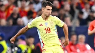 Manolo Lama eleva a Zubimendi a “indiscutible” y abre el debate: “Soy un gran enamorado de Rodri. Es el mejor mediocentro español por encima de Busquets"