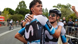 El Movistar Team explota