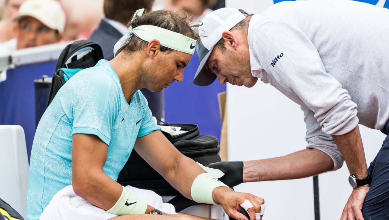 Rafa Nadal gana pero enciende las alarmas en Bastad
