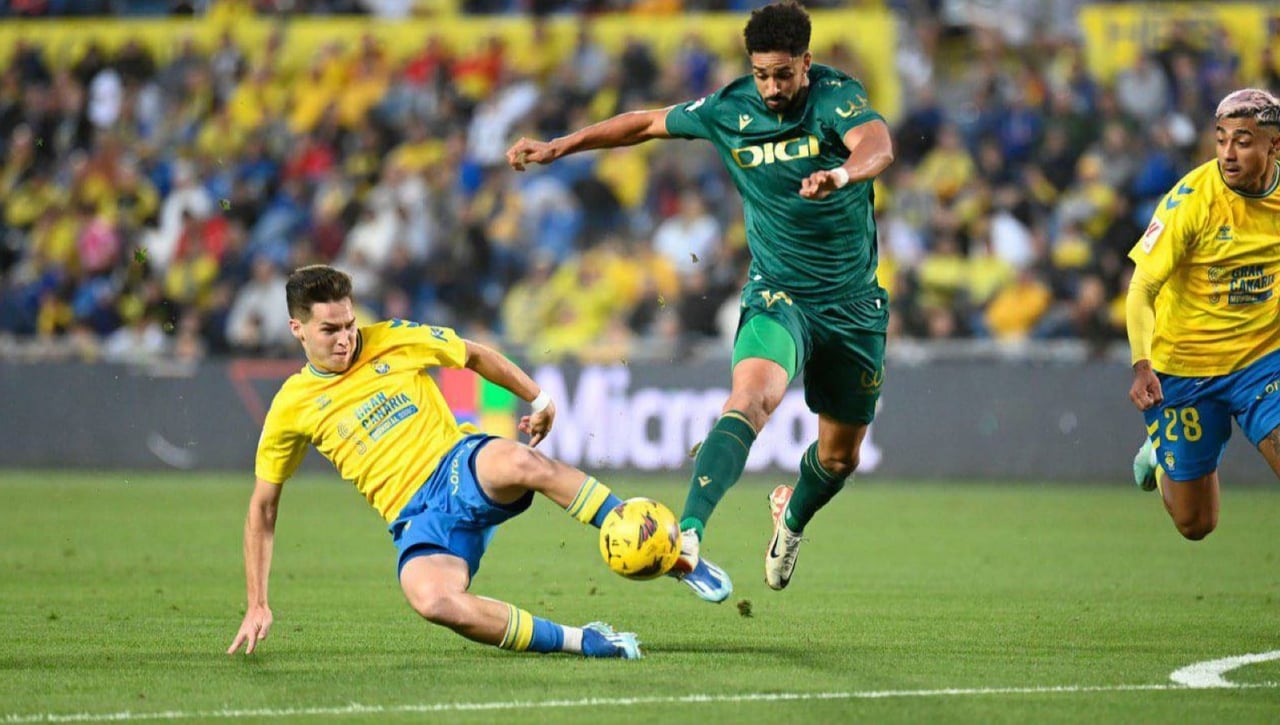 La traba para fichar a la joven estrella de Las Palmas