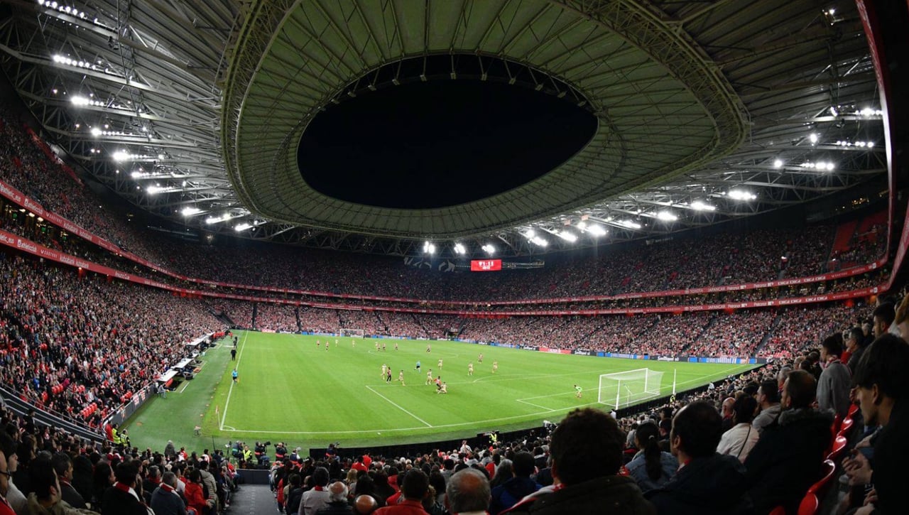 El Athletic cumple y trae una nueva pareja a San Mamés