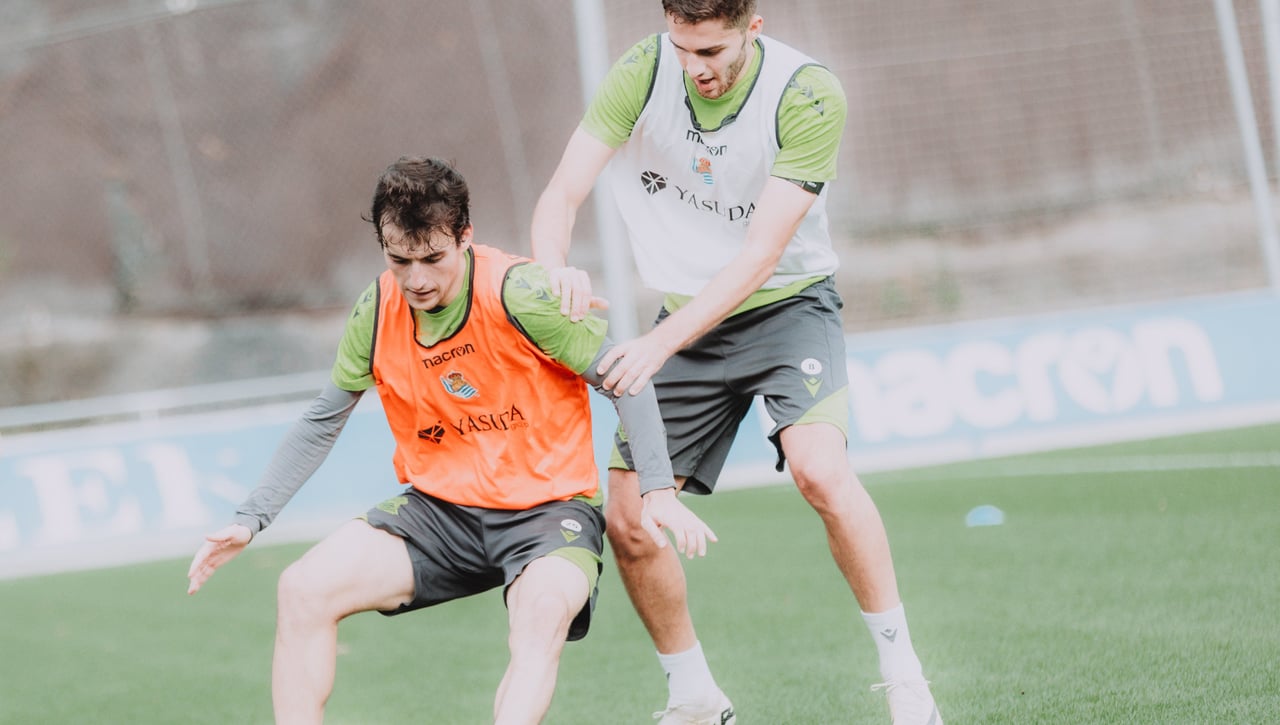 Se confirma el regreso de Arsen Zakharyan