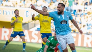 Las líneas rojas de Borja Iglesias, el club vigués y el Betis