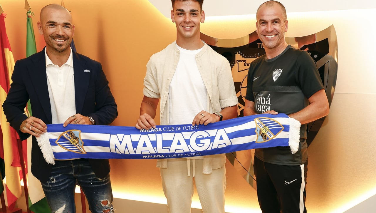 Andrés Caro, renovado hasta 2025