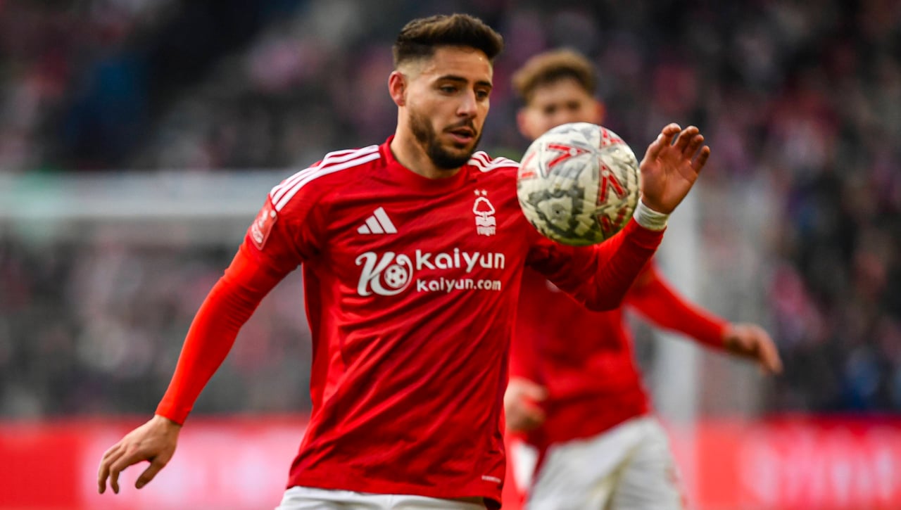 El movimiento del Betis por Álex Moreno