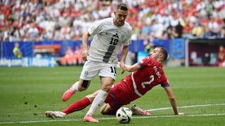 Pendiente de la Eurocopa por Elsnik, un mediocentro interesante y al alcance