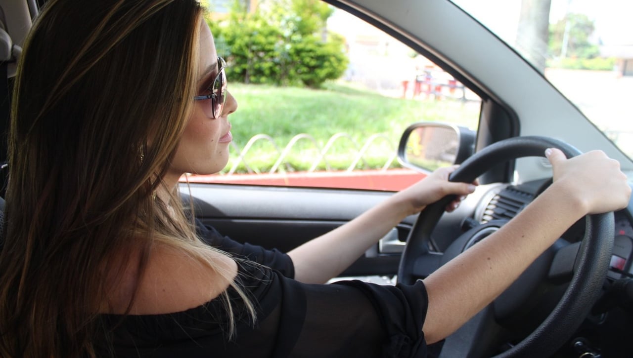 La DGT alerta y da los siguientes consejos para viajar en coche con mucho calor