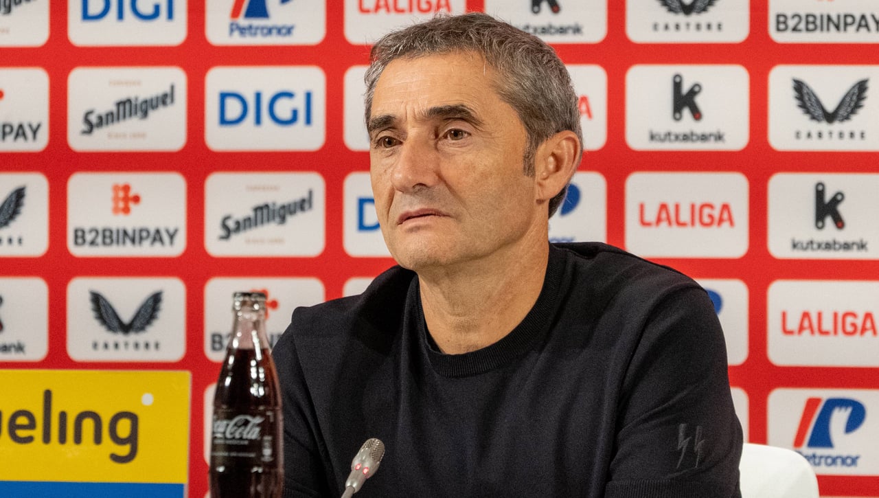 Valverde sorprende con Nico Williams antes de visitar al Villarreal y anuncia otra posible baja: "Está un poco justo"