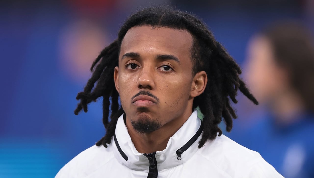 Koundé, cuestionado en Francia por la moda