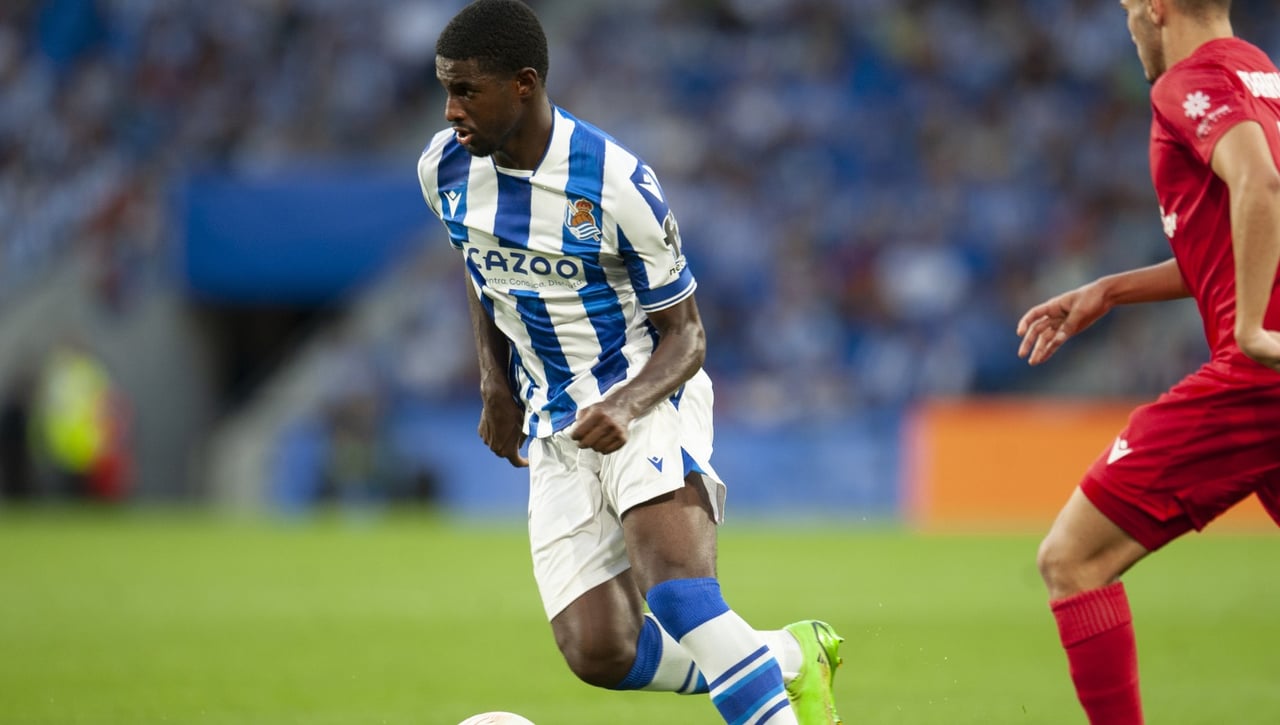 La Real Sociedad podría perder a Momo Cho para el final de LaLiga