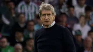 Sin Lo Celso e Isco, Pellegrini da un golpe sobre la mesa