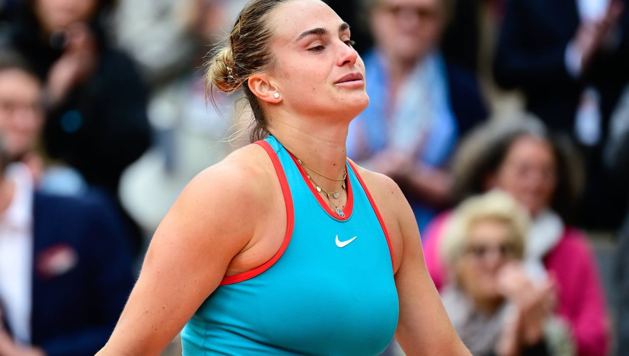 Sabalenka da un paso atrás tras Roland Garros