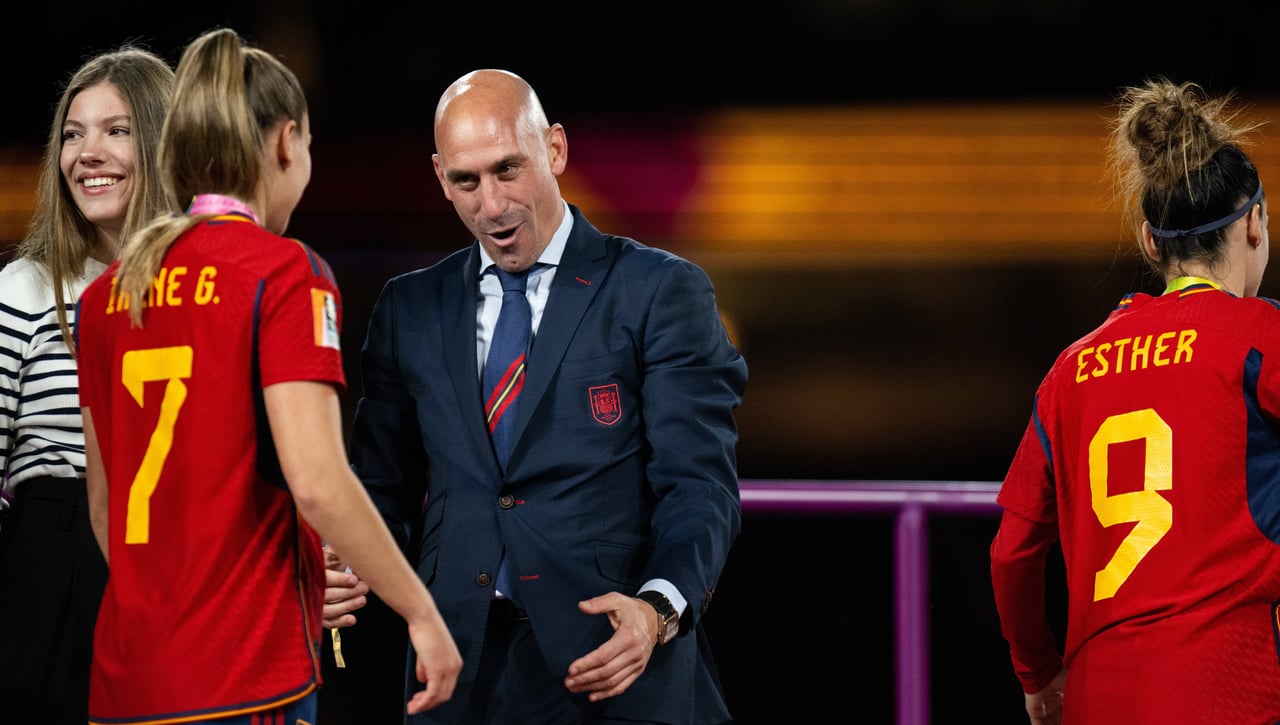 Destapan las artimañas de Luis Rubiales hacia Jenni Hermoso