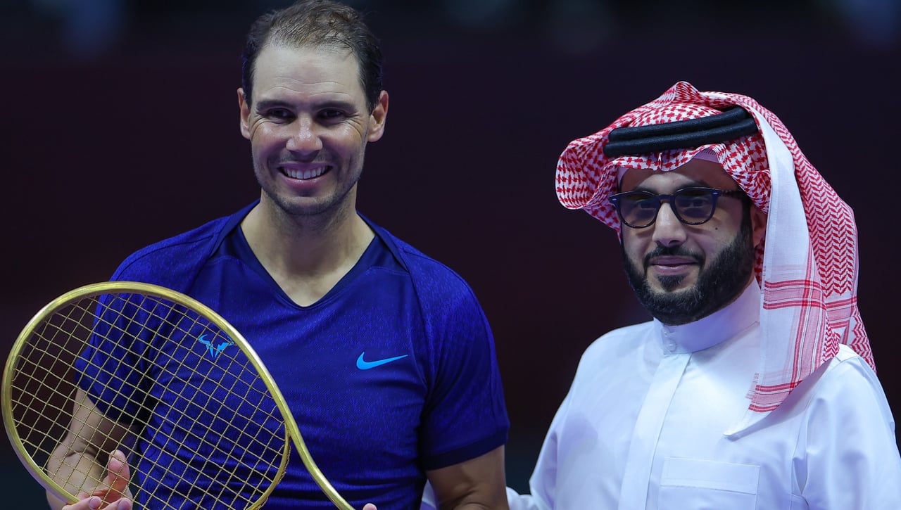 La raqueta más cara de Rafa Nadal no es la de Riad