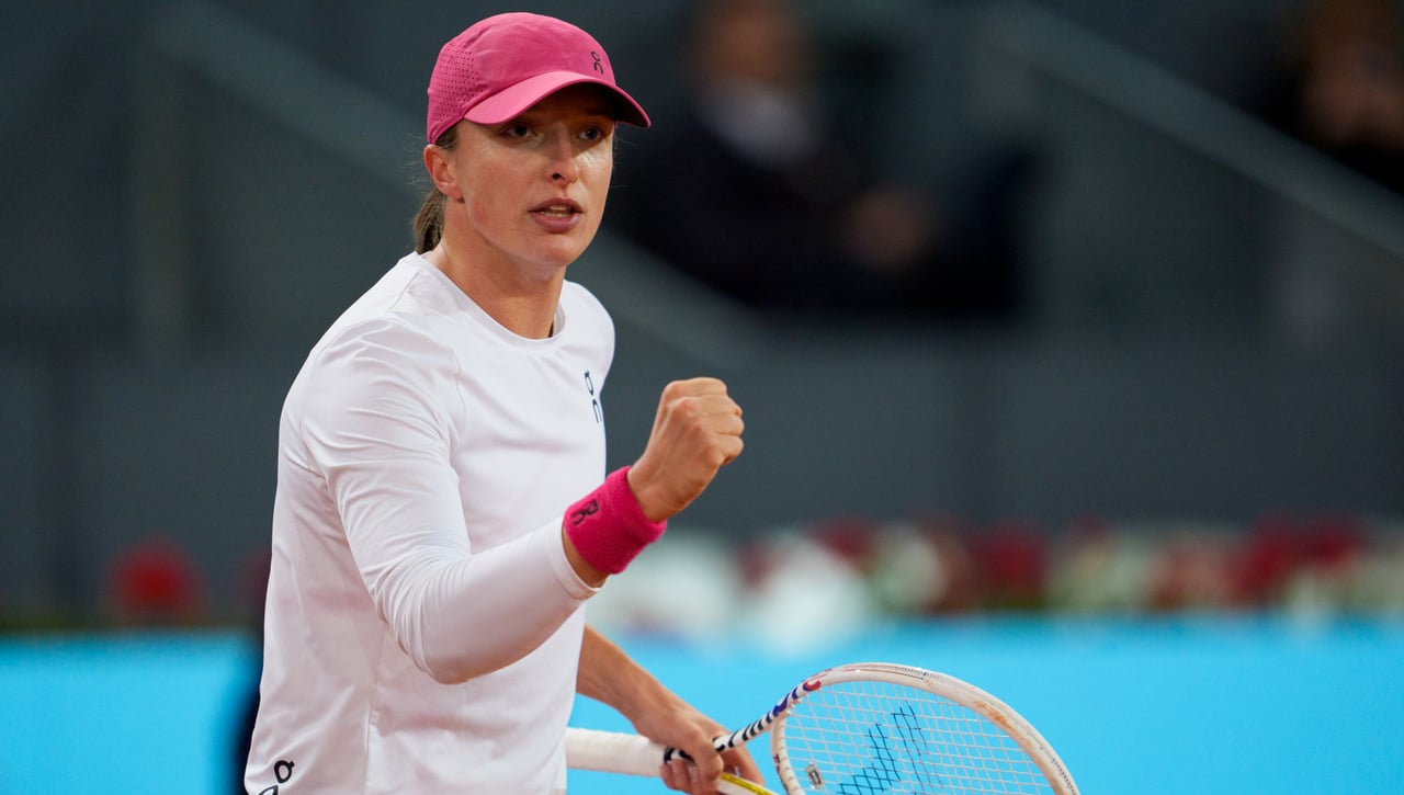 Sinner y Swiatek ponen en alerta a sus rivales en el Mutua