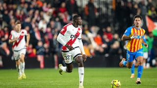 Nobel Mendy pide paso en el Rayo Vallecano en su estreno como goleador 