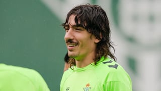 Lista del Betis contra el Atlético: Bellerín se cae