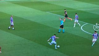La polémica jugada del Valladolid - Sevilla: ¿Gol de Escudero? ¿Pita antes Ortiz Arias? 