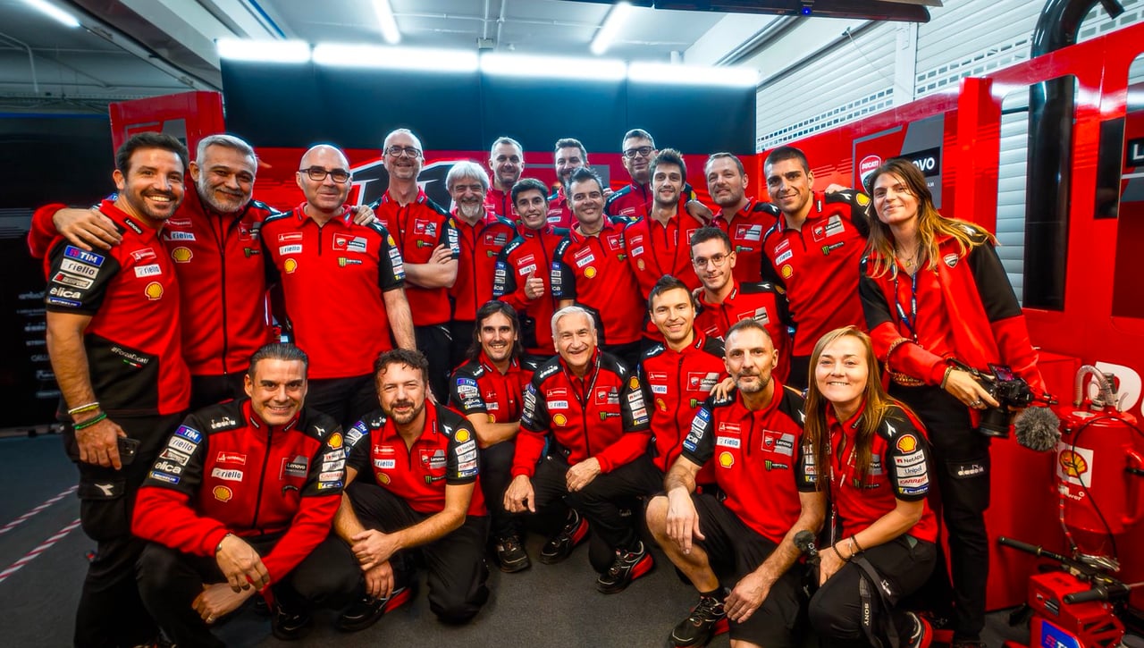 Marc Márquez cede el mando en el futuro de Ducati