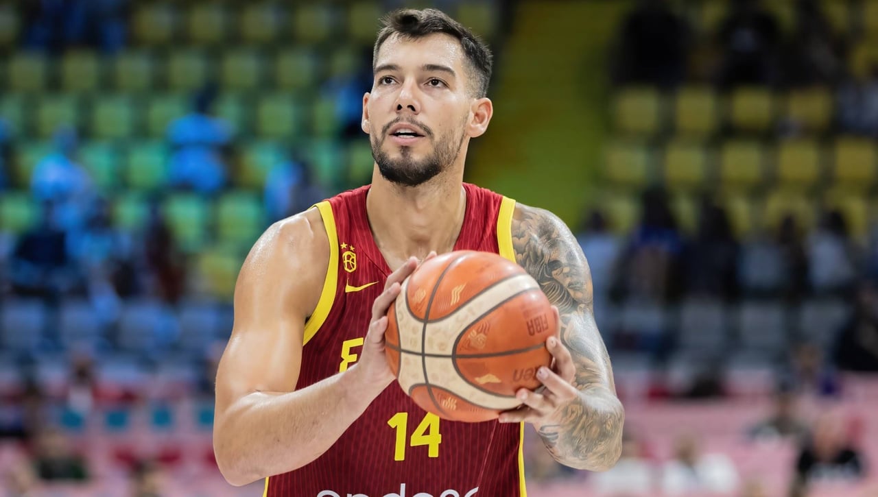 Willy Hernangómez da su peor versión cuando España más lo necesita