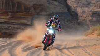 Benavides gana, Schareina pierde el liderato y Canet se deja el Dakar en la etapa 5