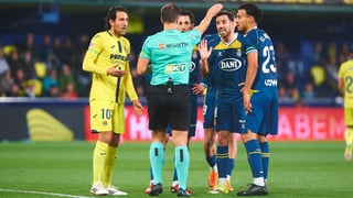 El Espanyol apuesta por la autocrítica tras la derrota ante el Villarreal pero no olvidan la actuación arbitral