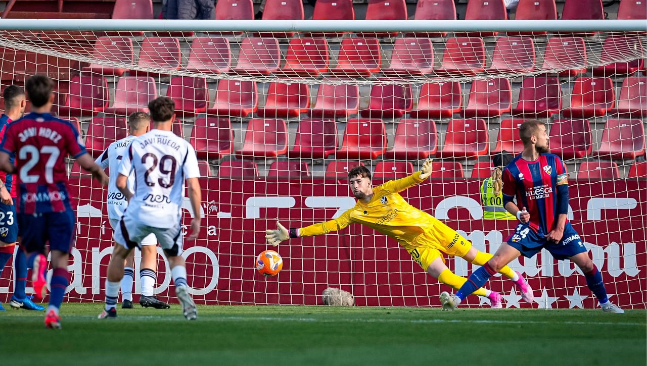 Jornada 40 de LaLiga Hypermotion 2024-25 | Partidos, horarios y dónde ver en TV la Segunda división en vivo online