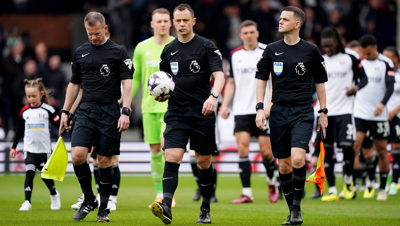 Sorpresón en Inglaterra con los árbitros