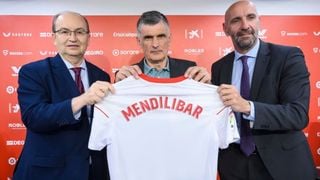 Castro pasa revista: el plan del Sevilla con Mendilibar, defensa a Monchi y la postura en el 'caso Negreira'