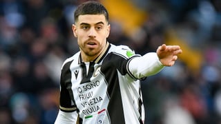 Crece el casting del Betis: conversaciones por otro mediocentro 