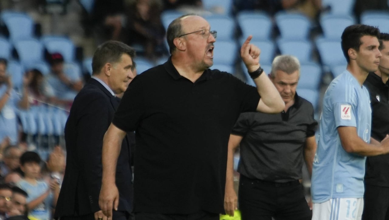 Dos ex del Sevilla que sondeó el Celta para sustituir a Rafa Benítez