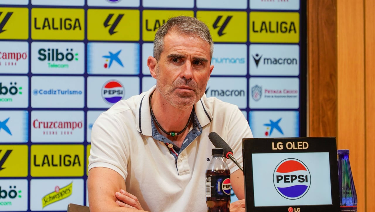 Gaizka Garitano no se reprime con los suyos: "Podría haber cambiado 8 o 9 jugadores"