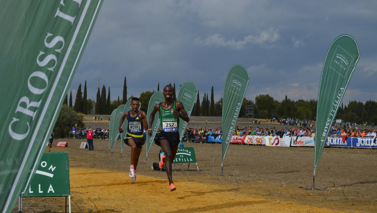 El XL Cross Internacional de Itálica agota más de la mitad de los dorsales a falta de un mes