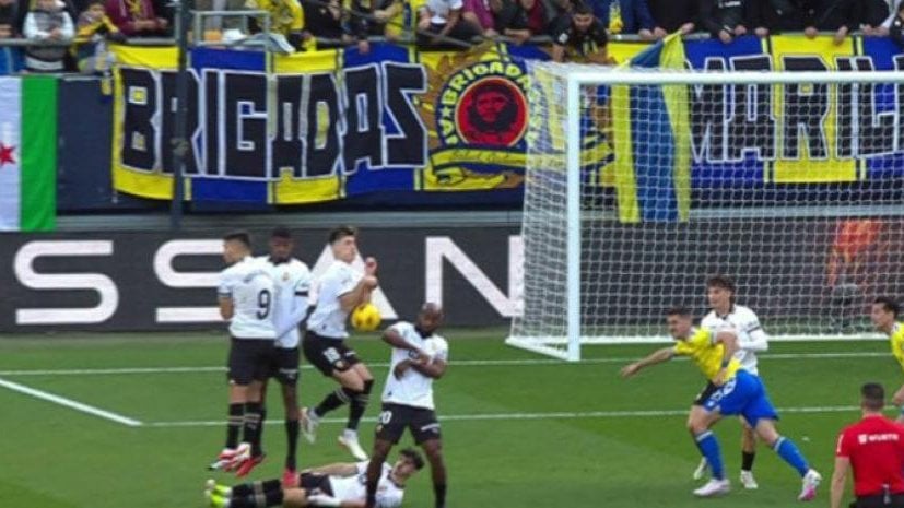 La sorprendente crítica de Fali al audio del VAR en el Cádiz - Valencia