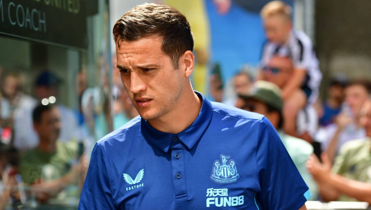 Mercado de Fichajes de invierno, jueves 25 de enero | Altas, bajas y rumores de Barcelona, Real Madrid, Sevilla, Betis y más equipos