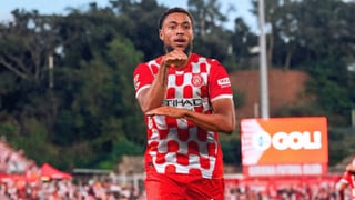 Míchel celebra el mercado de fichajes y dibuja un Girona ultraofensivo ante el Sevilla 