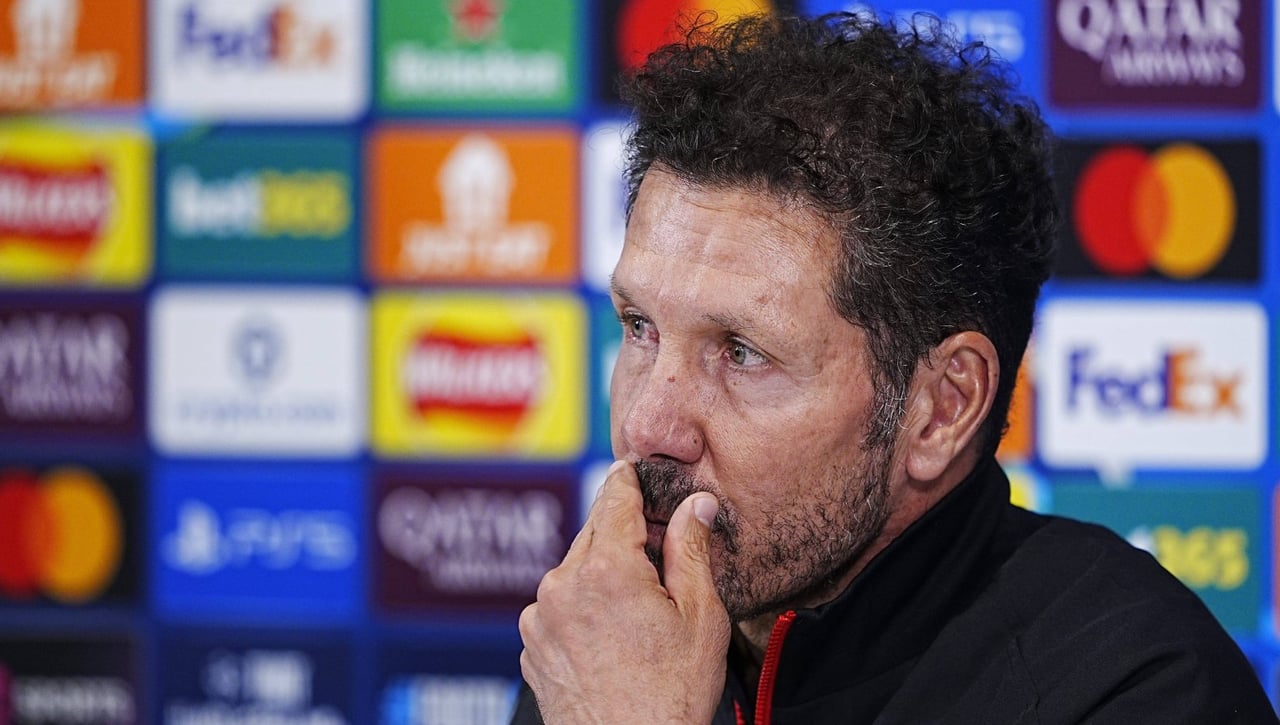 No cierra la puerta a sustituir a Simeone: "Yo no tengo prisa"